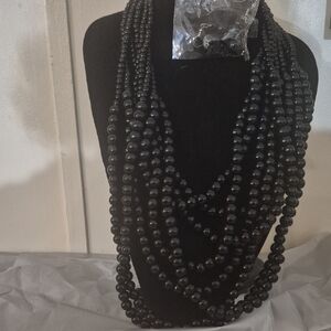 Elegant Black Beaded Necklace